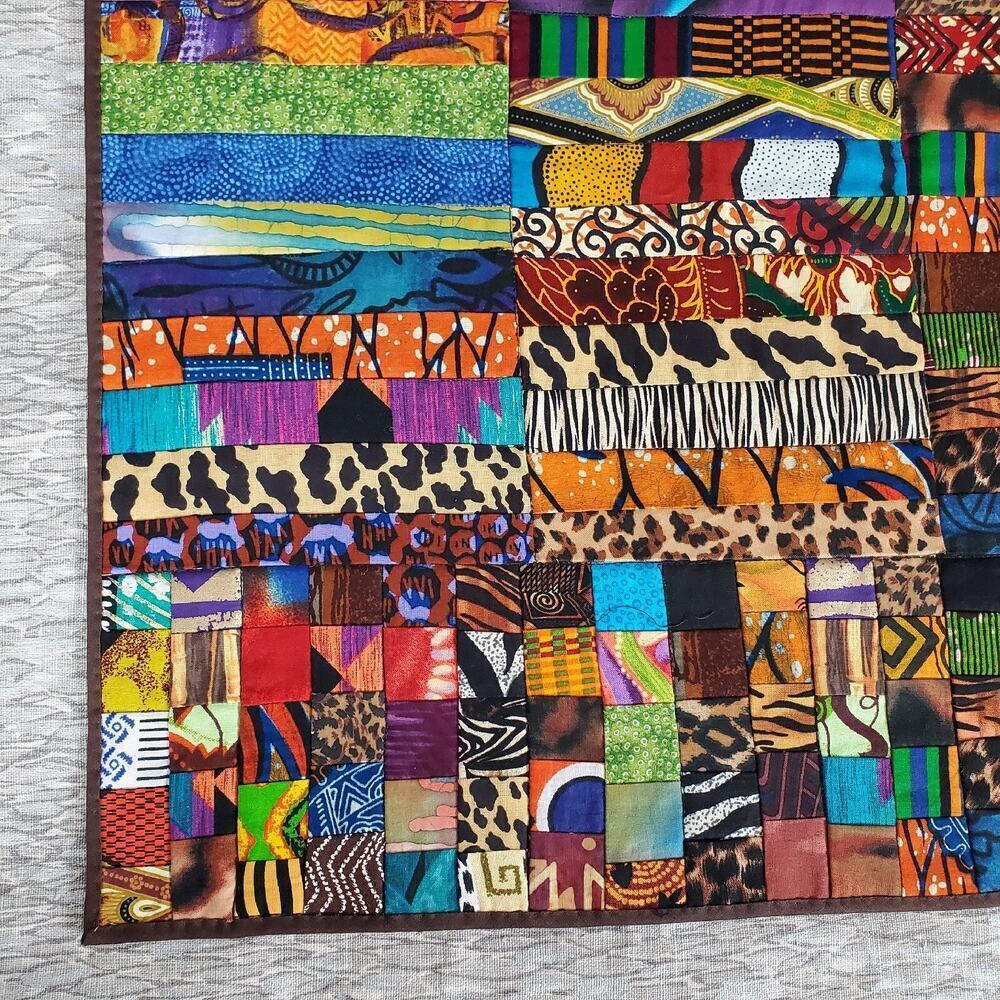 Beautiful 36"x41" Quilted Art Wall Hanging signed by Artist - Roadways of Africa - Picture 2 of 12
